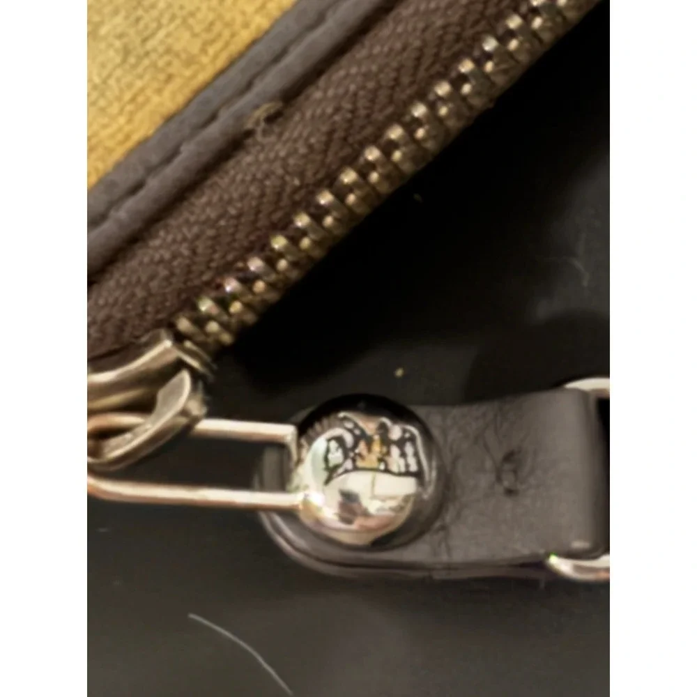 Vintage Juicy Couture Wallet Single Fold Tan Velvet Embroidered Logo Bling Zip